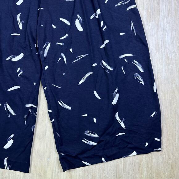 Lysse Brush Petals True Navy Wide Leg Cropped Ponte Pull On Pants Plus 2X - Picture 4 of 14